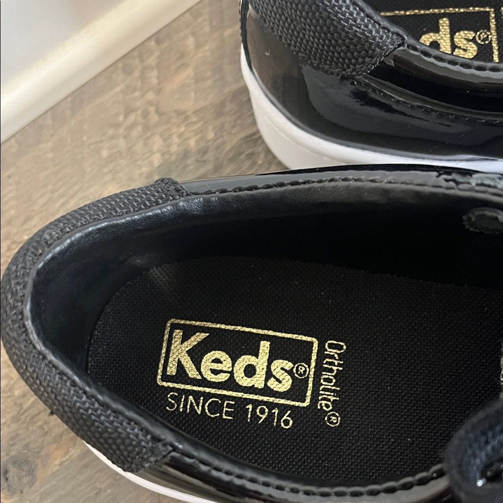 Keds Ace Patent Leather Sneakers Black Women’s Lace-Up Classic Comfort - Sz 8.5 - Picture 2 of 9